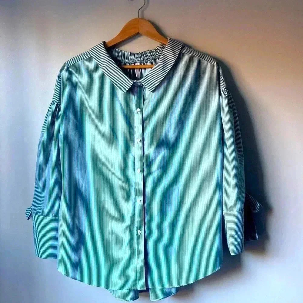 Zara Trafaluc Collection Green Striped 7/8 sleeve  Blouse size M